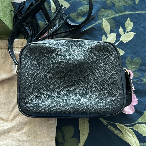 Gucci Soho Small Disco Crossbody Bag - Picture 4 of 11